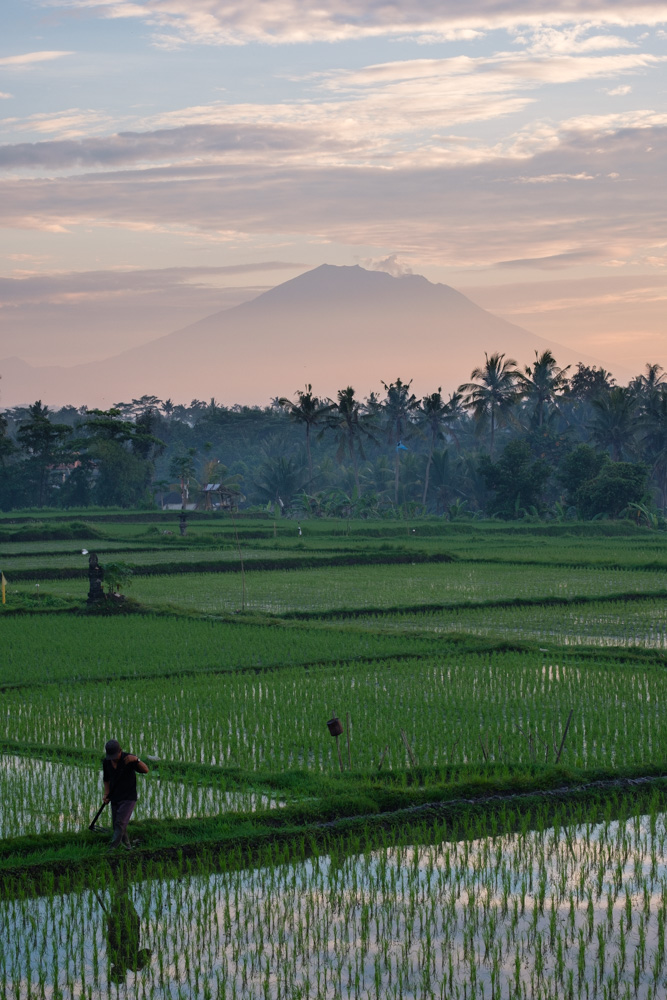 Yep, that's Mt Agung – an active volcano with an eruption expected at any moment